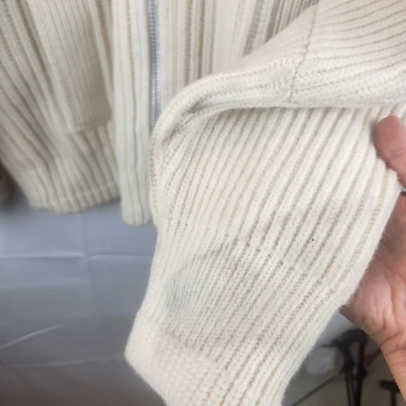 Sacai Off-white Paneled Jumper In 151 Off White size L(3) BNWT has stains - Picture 12 of 13